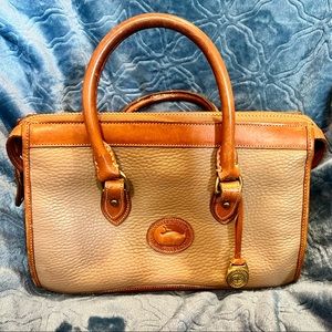 Dooney & Burke vintage purse. 11in long, 8.5in tall, 5in wide at the bottom.